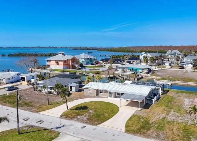 Property at 1922 Michigan Ave, Englewood, FL 34224, 2 beds, 2 baths