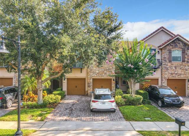 Property at 10427 Belfry Cir, Orlando, FL 32832, 4 beds, 3.5 baths