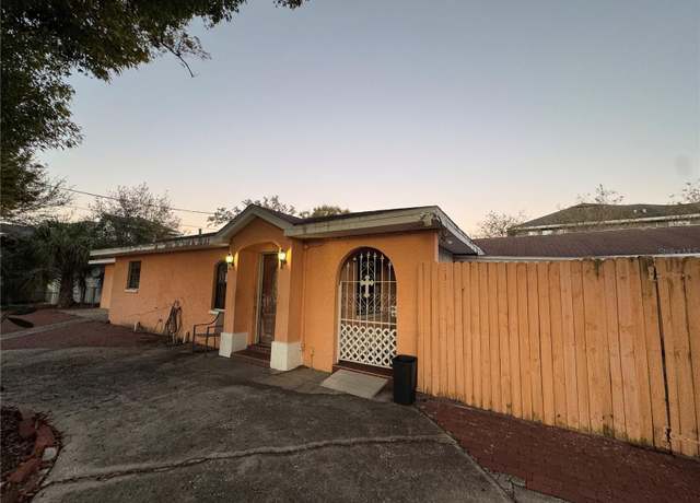 Property at 3111 W Spruce St, Tampa, FL 33607, 8 beds, 5 baths