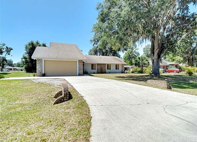 Property at 7838 Rolling Grove Dr E, Lakeland, FL 33810, 4 beds, 2 baths
