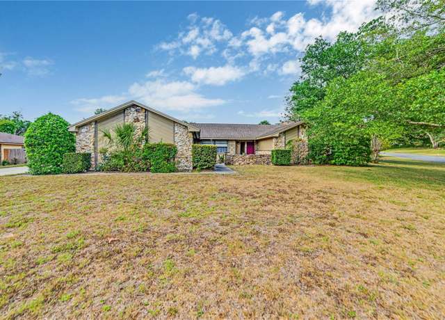 Property at 2704 Burgoyne Pl, Deland, FL 32720, 3 beds, 3 baths
