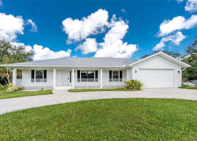 Property at 5055 Melbourne St, Punta Gorda, FL 33980, 3 beds, 2 baths