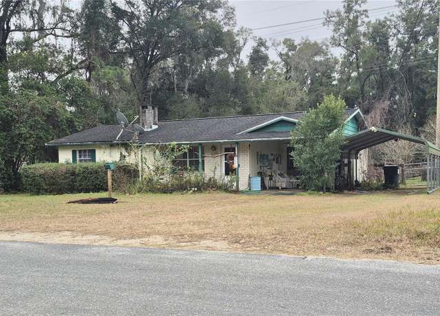 Property at 1504 NE 31st Pl, Ocala, FL 34479, 2 beds, 1 bath