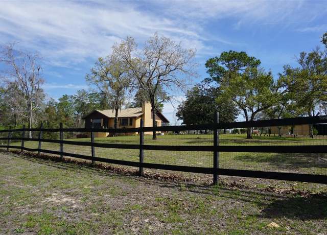 Property at 8465 N Husky Ave, Dunnellon, FL 34433, 3 beds, 3 baths