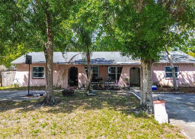 Property at 15204 Westminister Ave, Clearwater, FL 33760, 5 beds, 2 baths