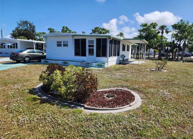 Property at 5515 Denmark Dr, Bradenton, FL 34207, 2 beds, 1.5 baths