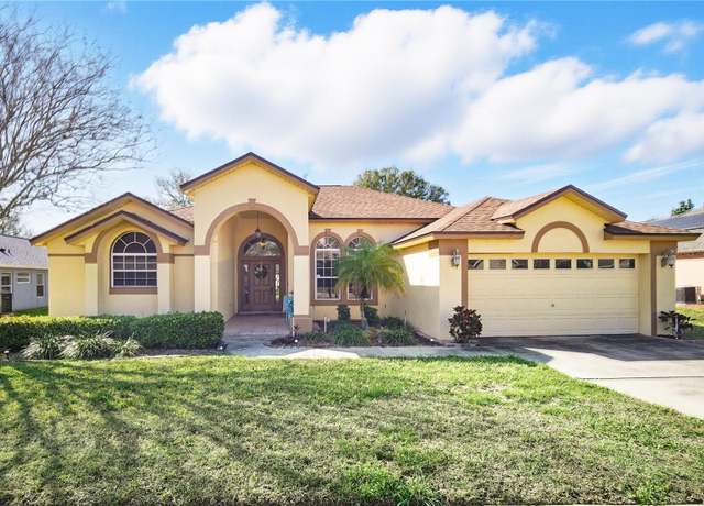 Property at 2471 Holly Berry Cir, Clermont, FL 34711, 4 beds, 3 baths