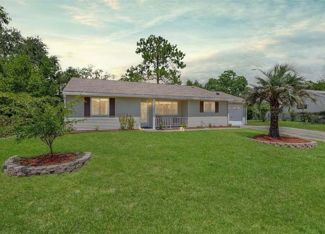 Property at 10888 SW 90th Ct, Ocala, FL 34481, 3 beds, 2 baths