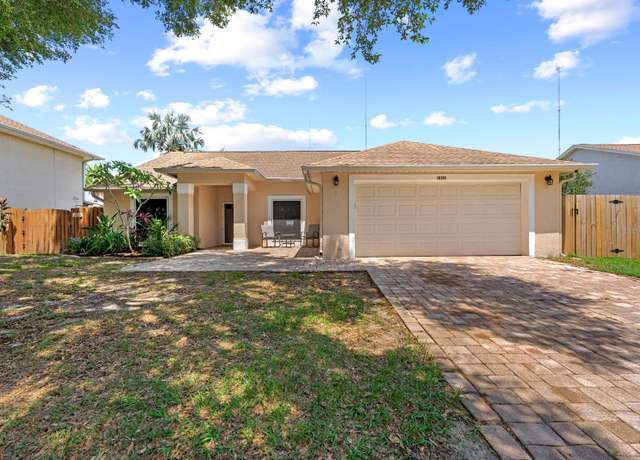 Property at 10310 Salisbury St, Riverview, FL 33569, 3 beds, 2 baths