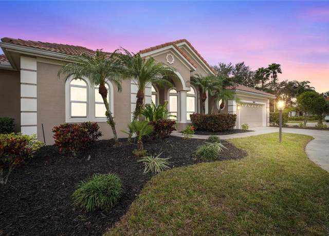 Property at 7042 Twin Hills Ter, Lakewood Ranch, FL 34202, 5 beds, 3 baths