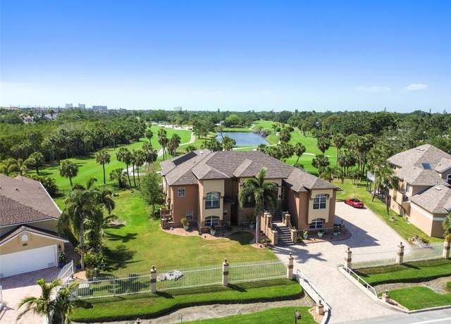 Property at 2605 59th St S, Gulfport, FL 33707, 4 beds, 3.5 baths