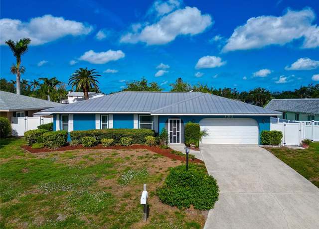 Property at 1312 73rd St NW, Bradenton, FL 34209, 3 beds, 2 baths