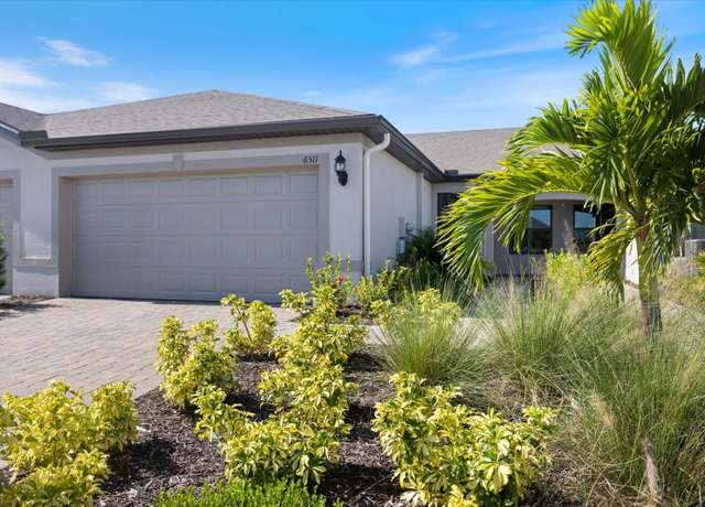 Property at 6511 Silverstar Dr, Sarasota, FL 34240, 2 beds, 2 baths