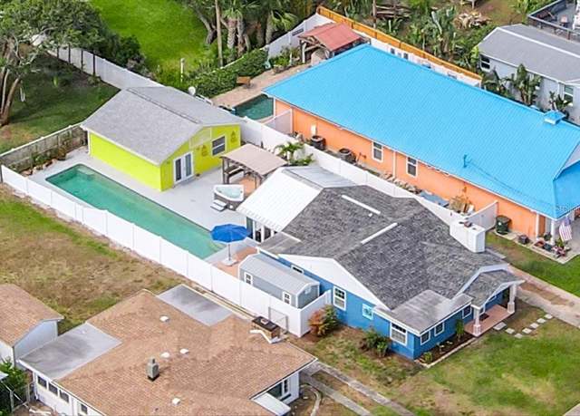 Property at 342 Euclid Ave, Daytona Beach, FL 32118, 3 beds, 3 baths