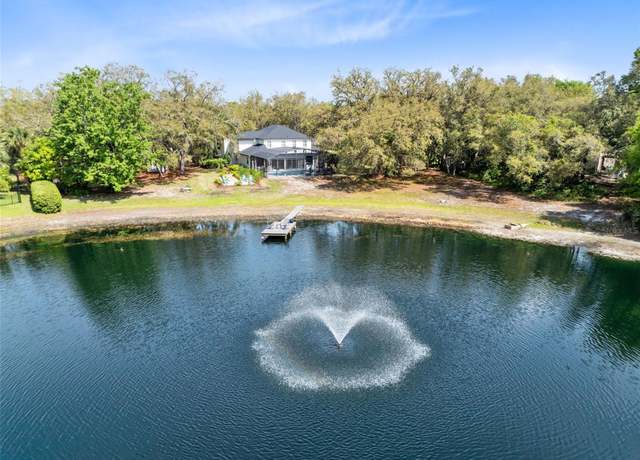 Property at 835 Dyson Dr, Winter Springs, FL 32708, 4 beds, 3.5 baths