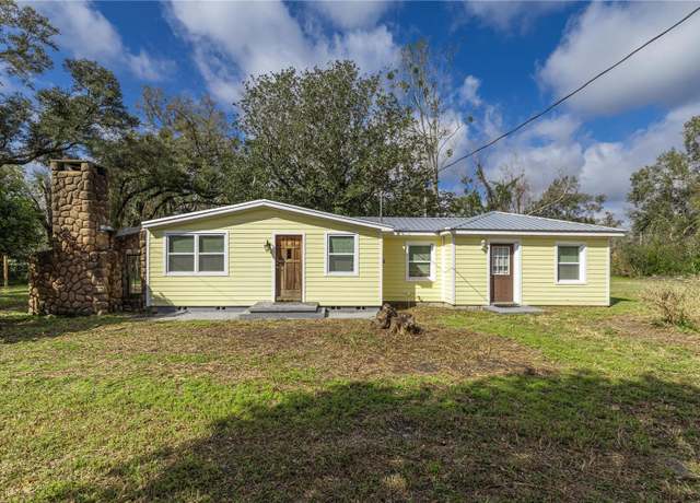 Property at 12550 NW US Highway 129, Chiefland, FL 32626, 3 beds, 2 baths