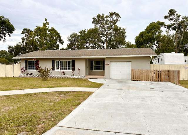 Property at 1233 Belleair Rd, Clearwater, FL 33756, 4 beds, 2 baths