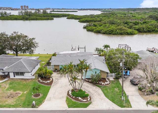 Property at 5694 Oakhurst Dr, Seminole, FL 33772, 2 beds, 2 baths