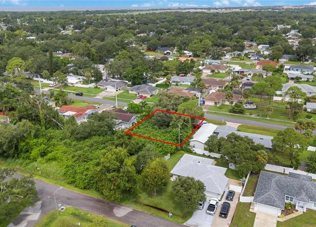 Property at W Seminole Dr, Venice, FL 34293
