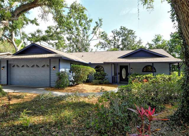 Property at 4137 Woodview Dr, Sarasota, FL 34232, 3 beds, 2 baths