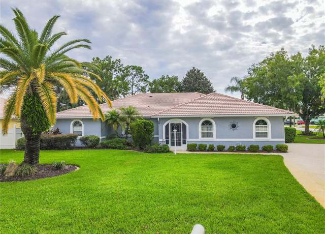 Property at 2 Providence Ln, Palm Coast, FL 32164, 3 beds, 2 baths