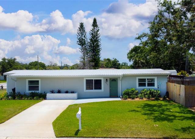 Property at 3951 72nd St N, St Petersburg, FL 33709, 3 beds, 2 baths