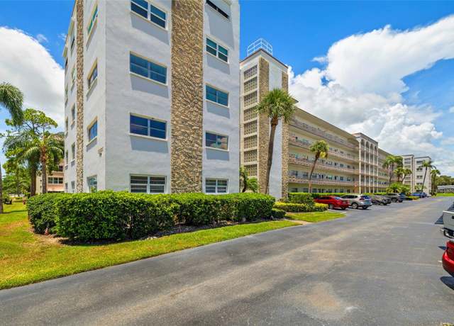 Property at 5603 80th St N #202, St Petersburg, FL 33709, 2 beds, 2 baths