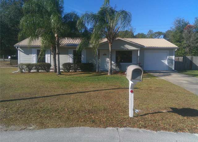 Property at 15 Dogwood Trail Ter, Ocala, FL 34472, 3 beds, 2 baths