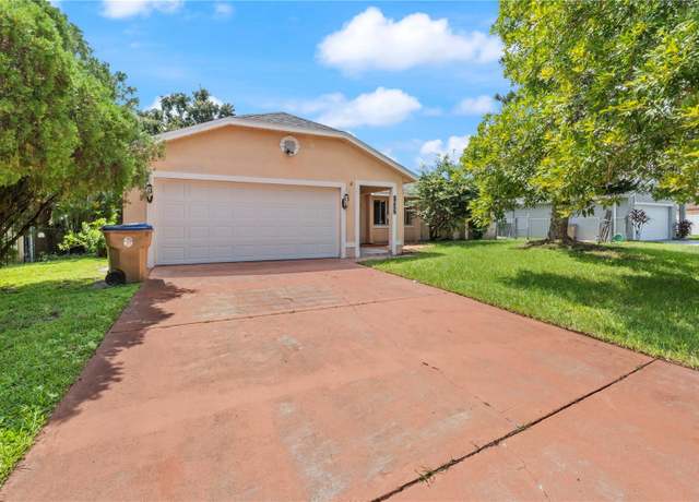 Property at 132 Acapulco Dr, Kissimmee, FL 34743, 3 beds, 2 baths