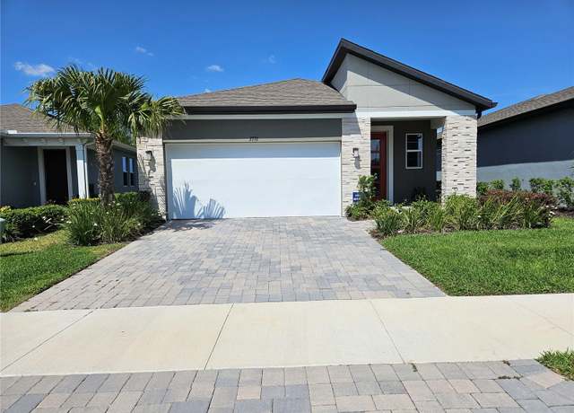 Property at 3776 Maxwell Park Dr, Sun City Center, FL 33573, 3 beds, 2.5 baths