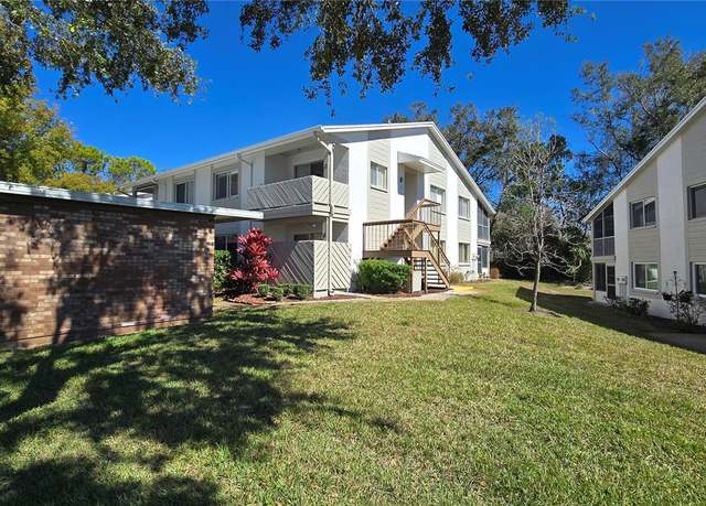 Property at 12406 Eagleswood Dr Unit B, Hudson, FL 34667, 2 beds, 2 baths