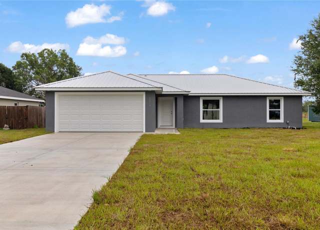 Property at 1213 E Maple St, Arcadia, FL 34266, 3 beds, 2 baths