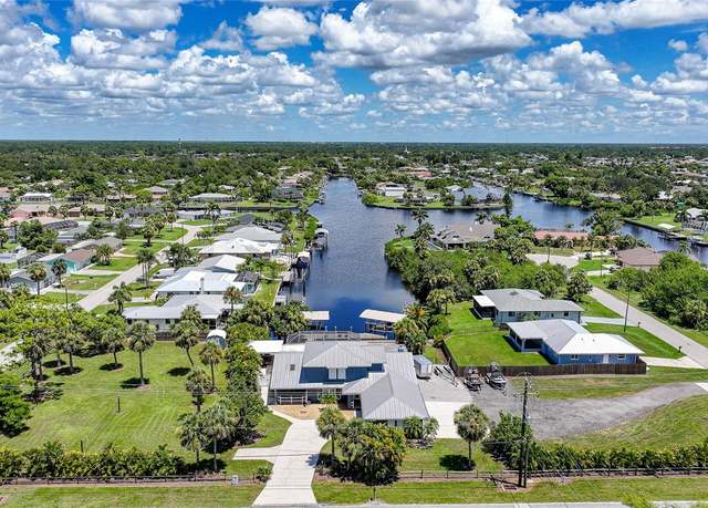 Property at 18500 Ohara Dr, Port Charlotte, FL 33948, 4 beds, 3 baths