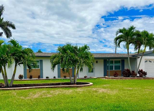 Property at 673 Bermuda Rd, Cocoa Beach, FL 32931, 3 beds, 2 baths