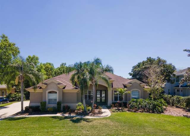Property at 5807 Thoreau Pl, Lithia, FL 33547, 4 beds, 3.5 baths