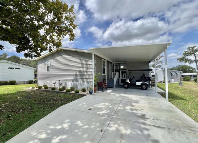 Property at 102 Dogwood Trl, Leesburg, FL 34748, 3 beds, 2 baths