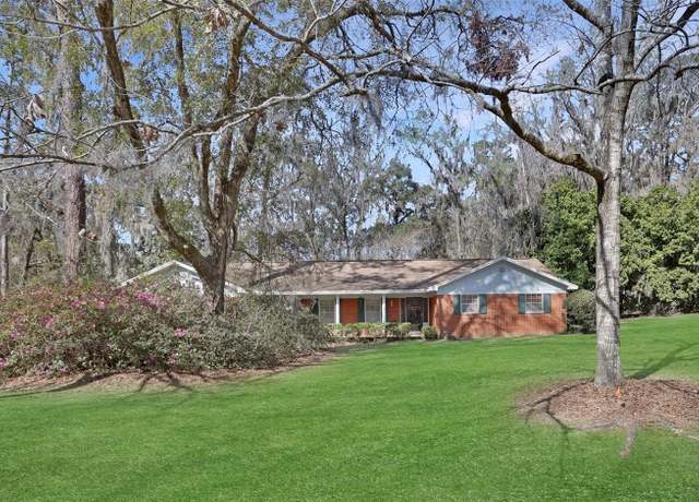 Property at 2620 NW 90th Ter, Gainesville, FL 32606, 3 beds, 2 baths