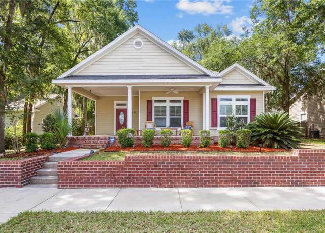 Property at 16623 NW 167th Pl, Alachua, FL 32615, 3 beds, 2 baths