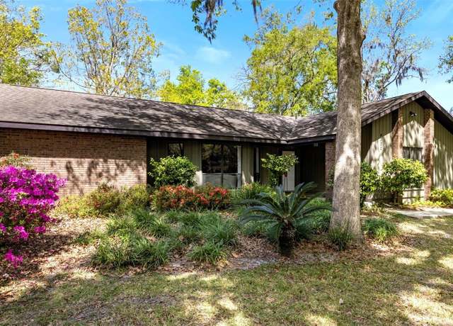 Property at 4322 NW 12th Pl, Gainesville, FL 32605, 4 beds, 3 baths