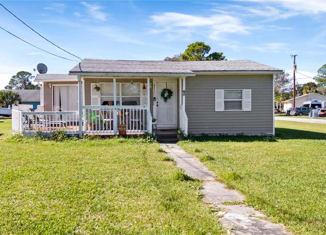 Property at 710 Spruce St, New Smyrna Beach, FL 32168, 2 beds, 1 bath