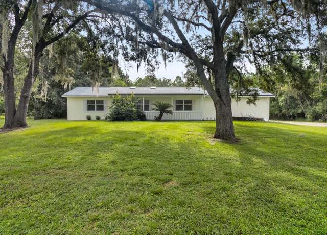 Property at 405 N Pompeo Ave, Crystal River, FL 34429, 3 beds, 1.5 baths