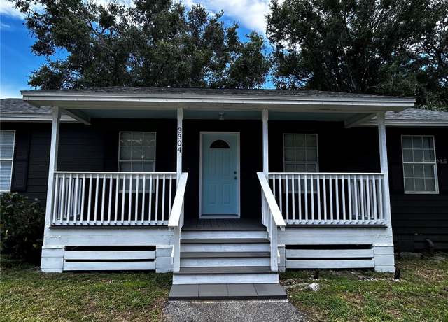 Property at 3304 Dew Berry Ave, Apopka, FL 32712, 4 beds, 2 baths