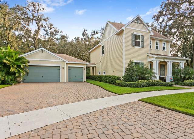 Property at 13929 Lake Fishhawk Dr, Lithia, FL 33547, 4 beds, 2.5 baths
