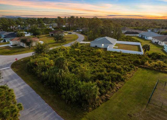 Property at 12142 Appleberg Cir, Port Charlotte, FL 33981