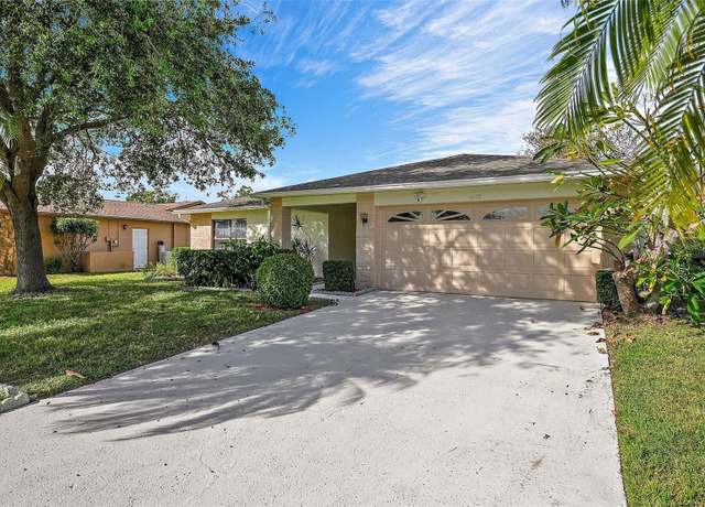 Property at 4175 103rd Ave N, Clearwater, FL 33762, 2 beds, 2 baths
