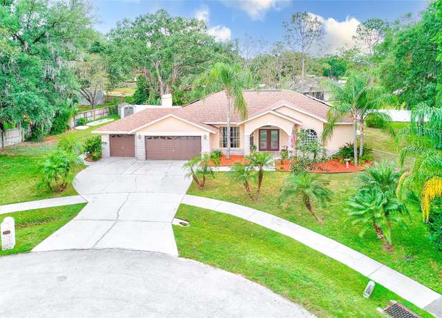 Property at 12302 Knight Pl, Thonotosassa, FL 33592, 4 beds, 2 baths
