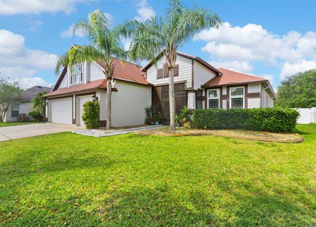 Property at 5737 Wynstone Ln, Zephyrhills, FL 33541, 5 beds, 3 baths