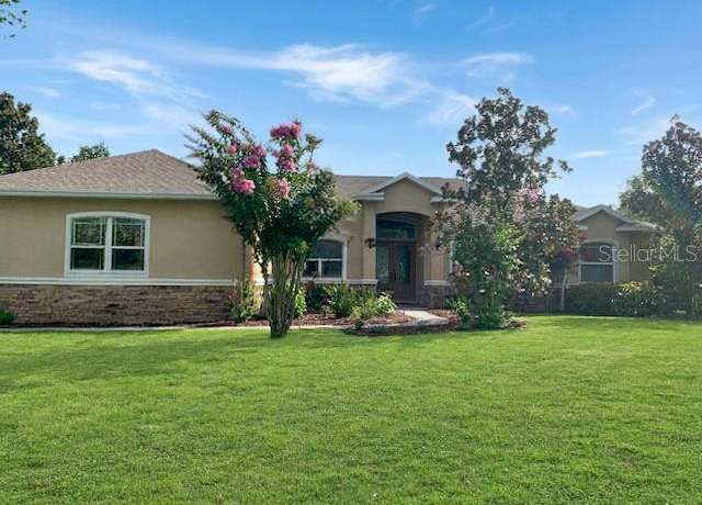 Property at 6925 SE 96th Place Rd, Belleview, FL 34420, 4 beds, 3 baths