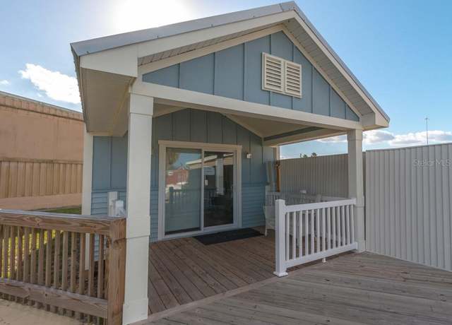 Property at 243XX Maxwell St, Astor, FL 32102, 1 bed, 1 bath