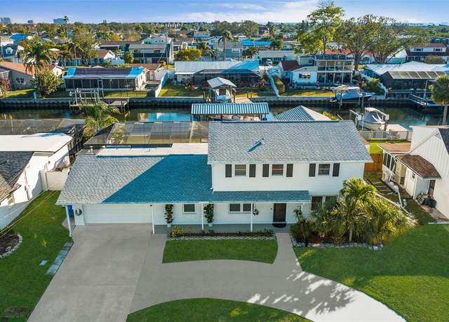 Property at 8716 Hickorywood Ln, Tampa, FL 33615, 6 beds, 2.5 baths